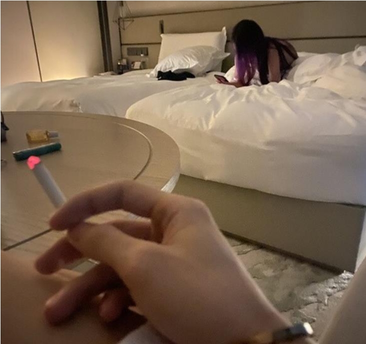 火爆男神GZ哥资深约P界大神酒店约P女神作品合集21V-525M