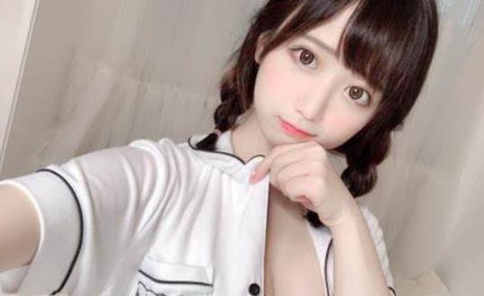 绝版资源：高颜值主播球球玉兔清纯粉嫩肌肤视频大放送