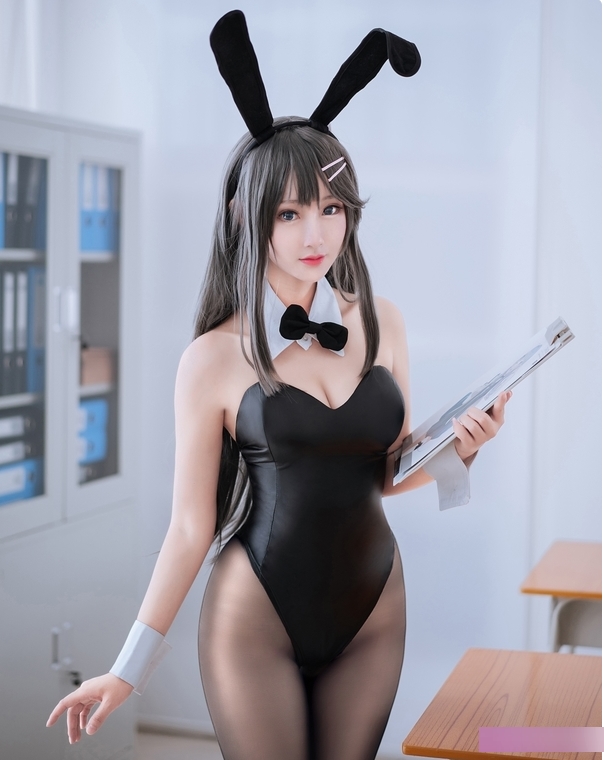 羽生三未:7套图集,兔女郎,精灵花嫁,漂亮