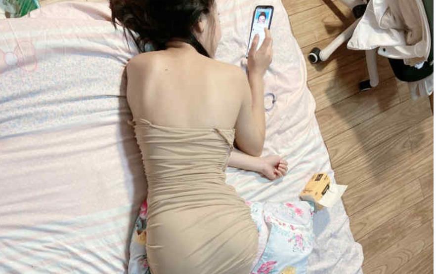 高颜值反差婊合集，第二弹，143套视频，35.3G下载