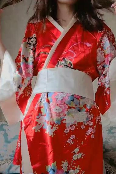 “FL姬颜值露脸舞蹈视频合集，活捉一只云云吖，乐多社推特作品全收录！（154MB）”