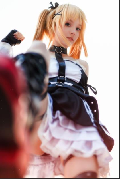 RocksyLight超美女神大合集:147套作品8.7G,包含马甲线COS,日系漫画妹子类型