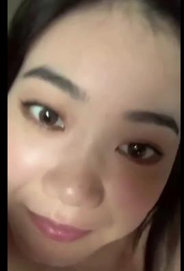 四川婆娘用嘴集锦:爱不释口,露脸展示,1.3G视频大小,男友分手作品