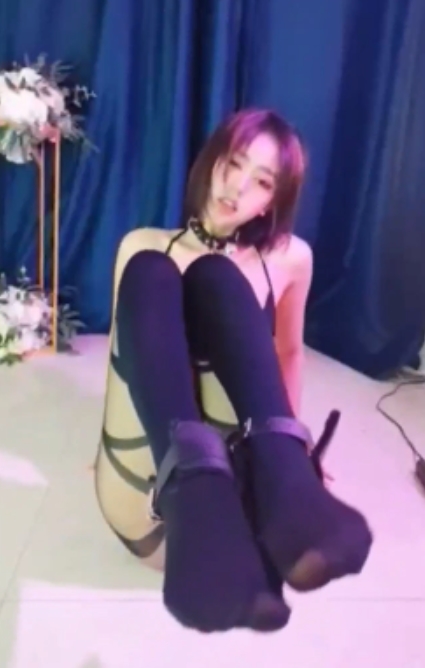 网易CC胡椒169v32g合集:166个视频尽情收藏,百度、ED2K等平台同步热播