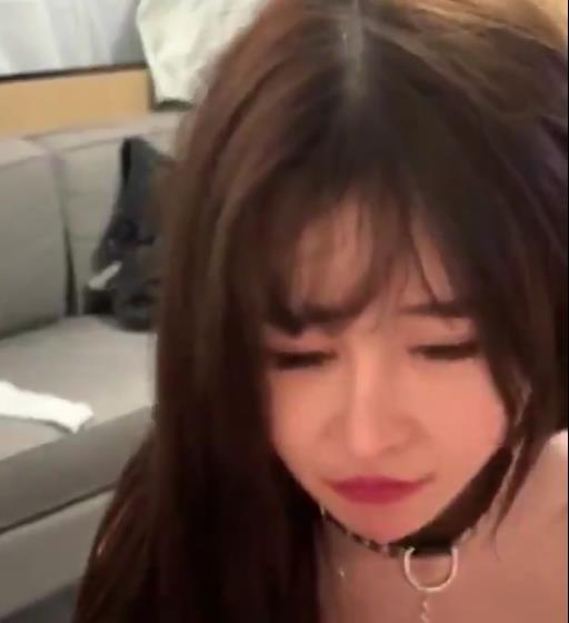 颜值担当陈冰:蛋白质棒棒糖系列视频,3.8G总大小,露脸自拍,珍贵资源在线解压下载观看