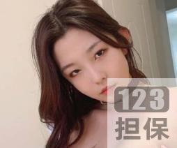 辉夜姬：反差婊公交车后背突出处4字81V5.9G技能全点满