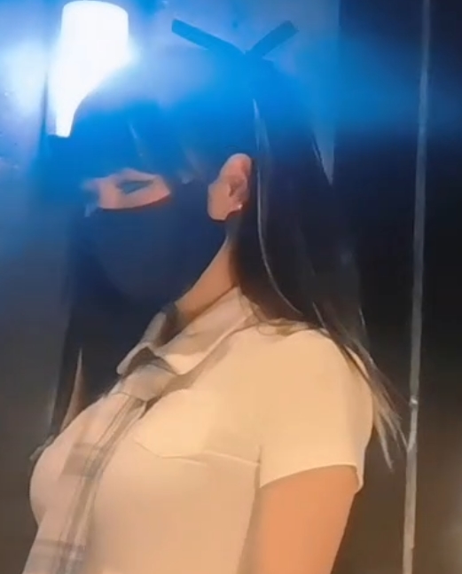 想要成为一名腿控，因为糖心VIP的丝袜片段实在是太吸引人了。快来一起探索这个充满神秘色彩的世界吧！