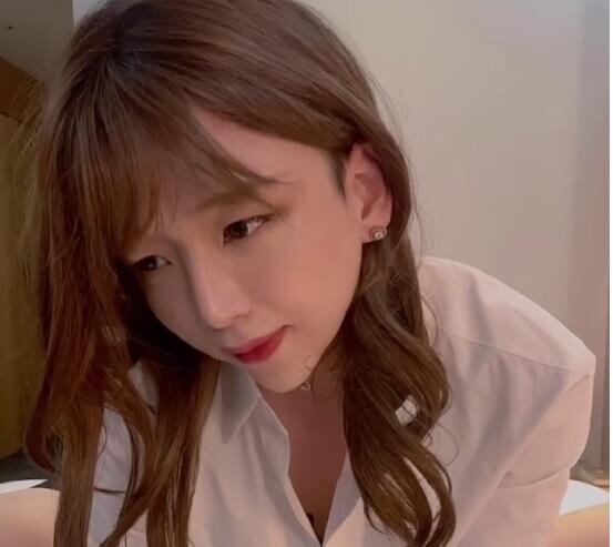 TSJIEUN仙女棒进凤凰洞,娇羞诱惑2V,333M视频