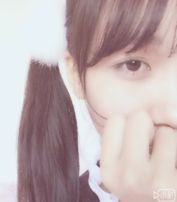 古早福利姬亚璃子酱合集:4四人游图片+5V视频,176MB下载,尺度放飞自我,不明液体画质