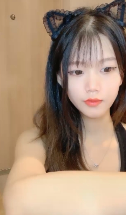 热舞视频收藏61，百度搜索达115，葡萄妹妹舞姿优美