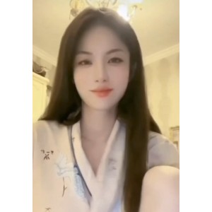 抖音土豪定制视频大放送，史迪西粉丝收藏量达81