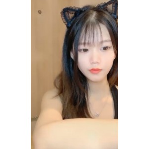 “热舞葡萄妹妹”13v9.1g视频：清晰展现舞蹈魅力，收藏数破61！