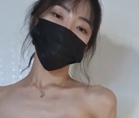 韩国主播nymph412独特风格，视频总时长120g，收藏136，百度115