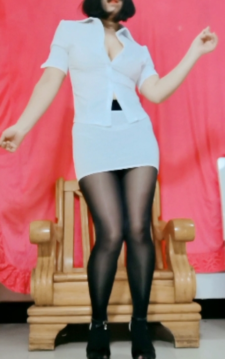 bobo姐广场舞视频收藏达23，百度搜索人气飙升