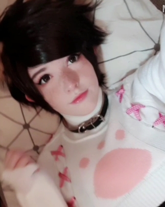 Enafox珍藏合集：226P图片与42个视频，2.23G精彩内容，百度盘解压秘籍大揭秘！