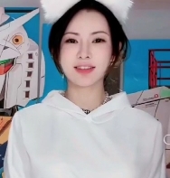 网友的关注和支持。如果你也是抖y的粉丝,或者对这个霸王兽合集感兴趣,不妨来下载一下吧!这个合集在百度盘上,视频大小为23v+3.89g,让你尽情享受抖y带来的精彩内容!