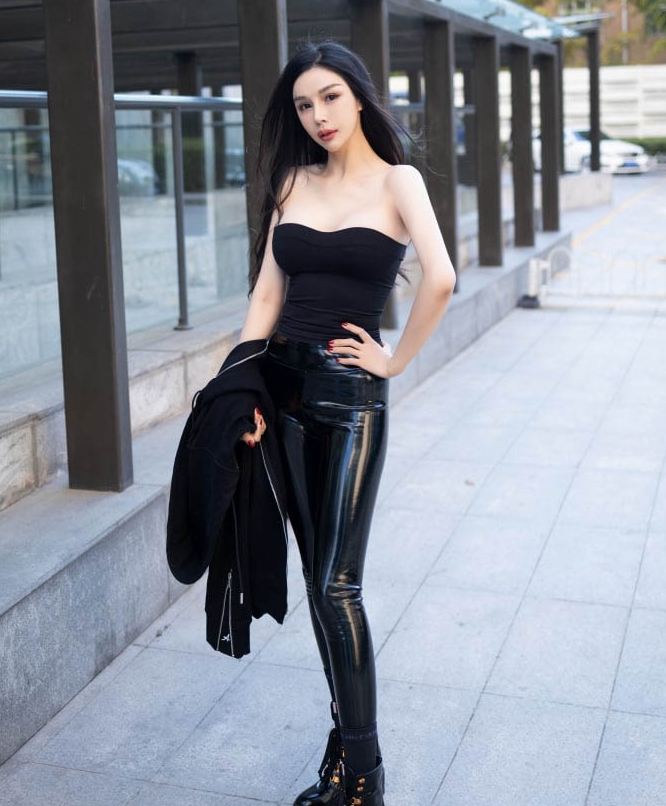 秀人嫩模田冰冰最新合集37V27.6G，精彩收藏，百度ED2K