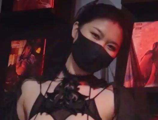 快手挑战nina最新合集36V1G，地狱洋馆自拍