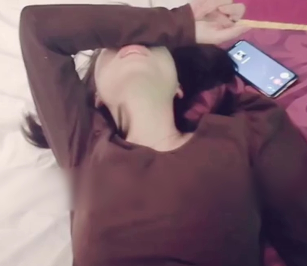 失效百度云绿帽妻子打电话合集1V315M，双层压缩，免费下载