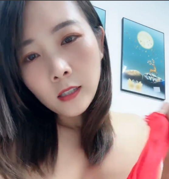 白领疯狂百度盘绝对尤物最新合集9V13.91G，放飞自我高压高兴