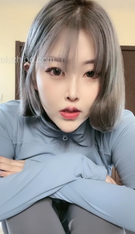 百度盘蜜桃臀扶摇殿下最新合集1V300M，坐垫训练洗脑视频