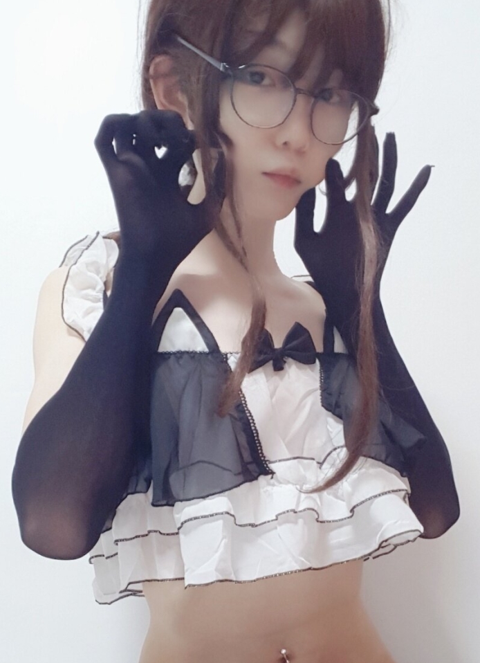 韩国伪娘Ywzzz福利合集825V59.3G，百度ED2K收藏