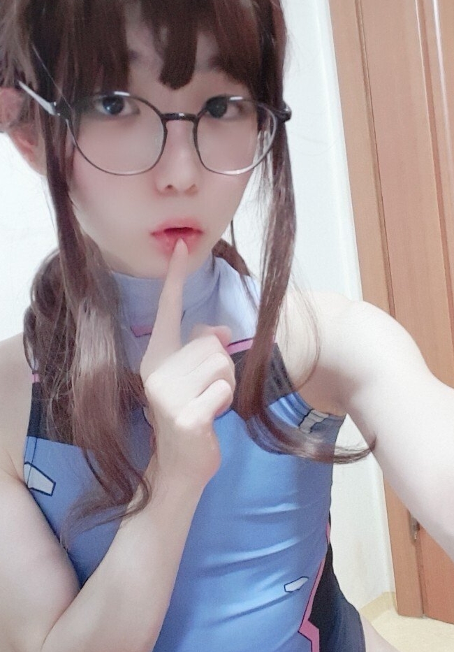 韩国伪娘Ywzzz福利合集825V59.3G，百度ED2K收藏