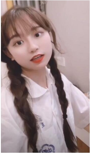某推高人气女神李炜优质佳作合集10V2G,经典与新作齐聚