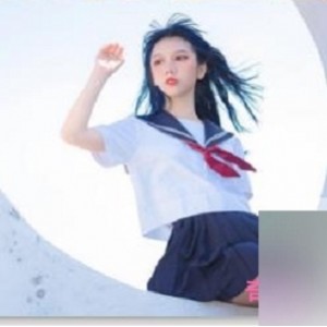 82社区特别美小姐姐貓合集88V50G，粉嫩蜜臀羞羞自拍