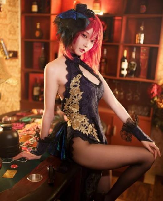 微博沧霁桔梗cosplay合集1.3G黑丝女神