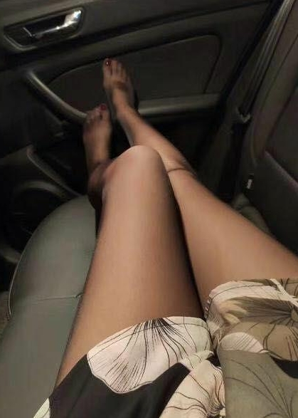 老师蜜桃吖英文教学福利合集6.6g89部身材暴赞