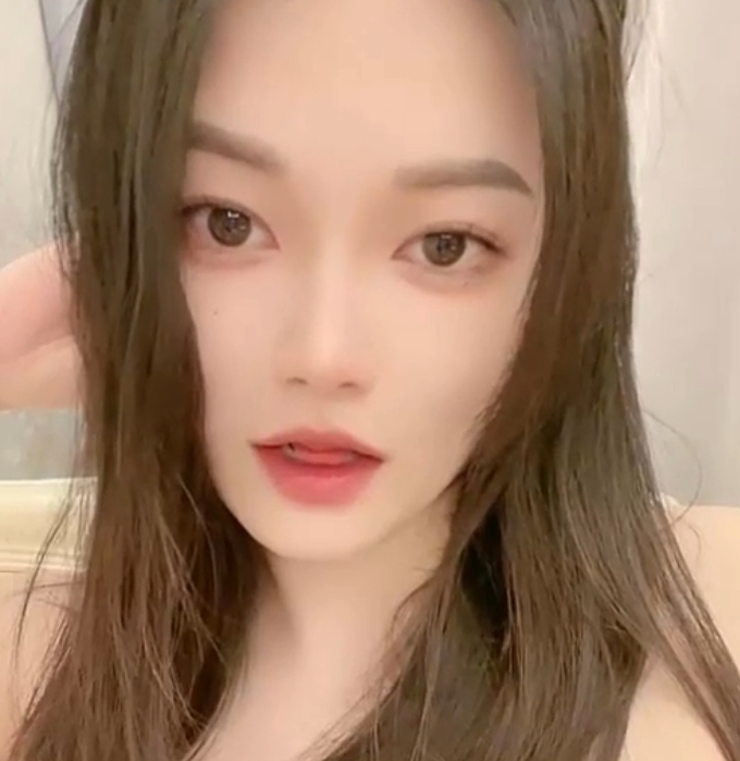 抖音白白居家诱惑108部4.34G绝品