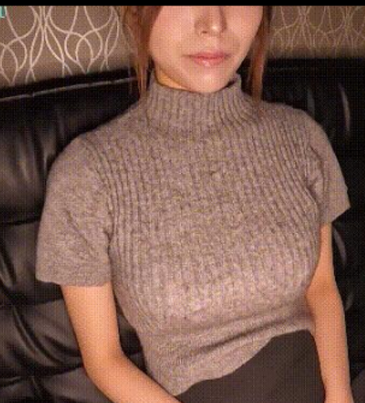 Yuri露露私拍内容超值珍藏版L罩杯女神居家影像2.97G