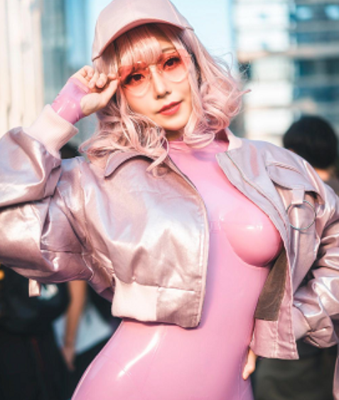 微博菌烨全系作品40期3.6G这身材绝了