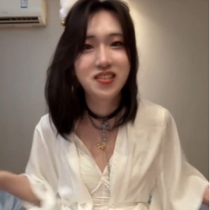 百度云资源邢曦月TS付费福利23V16.5G私拍收藏113引狼细节