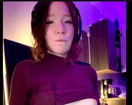 OnlyFansBadDragonSlayer巨型D具小姐姐合集275部24G，身材娇小却能硬抗巨W！