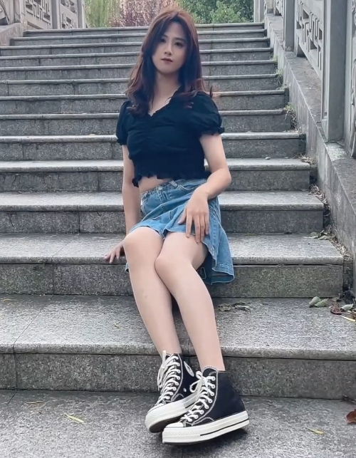 百度盘TSCD人妖伪娘108部长视频合集108部10.4G,视频时长合适,水印固定不影响观看