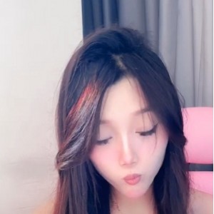 董小姐热舞视频15部合集22G某站展示太顶了