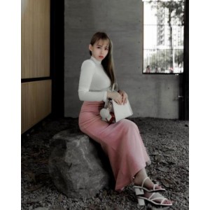 Nina老师蜜桃臀推特视频合集129V优质大罩杯20.3G