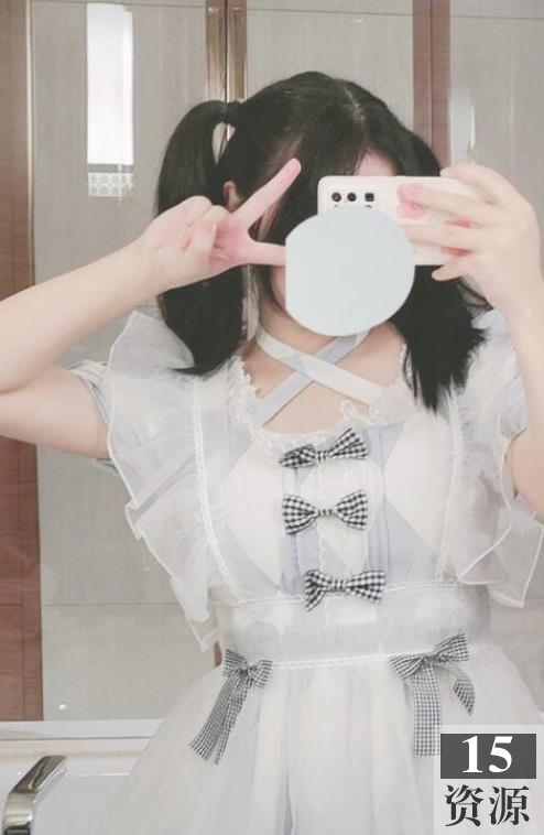 小洛丽qiongqiong推特纯欲风30V26G这身材绝了