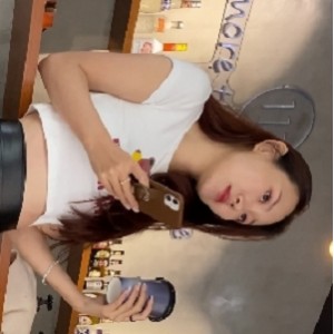 云盘王美琪视觉盛宴合集120部7.76G腿精本尊