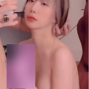 推特李露优质尤物视频合集88部50G太丰满了