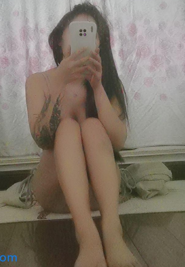 半糖主播小北梦深夜粉丝福利24V30G小虎牙暴击