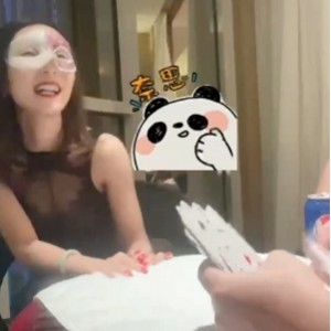 丽江夫妇私房珍藏视频7部1.81G夫妻日常互动实录