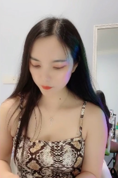 蜜桃大美美花椒热舞合集15部2.3G超顶