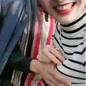 金莲小仙女户外绝密展示26V13.1G超清收藏