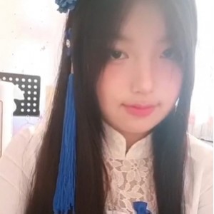 藤原yuki抖音私密视频40V合集14.9G被金主开发过