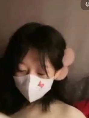 藤原yuki抖音私密视频40V合集14.9G被金主开发过