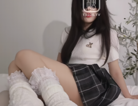 微博反差女神私房变装89部289G墨绿珍藏版