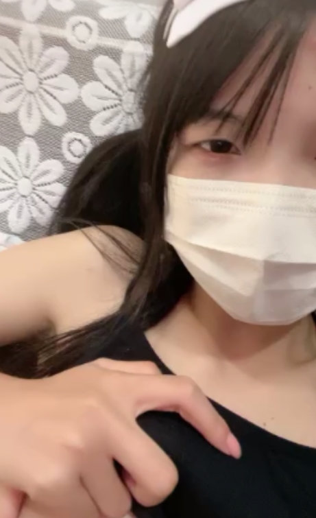 半糖敏妹妹湿身直播视频50部0.7G湿漉漉的